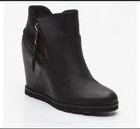 UGG Lamfell Stiefeletten Myrna* Plateau* Gr. 39* NP-200€ Köln - Longerich Vorschau