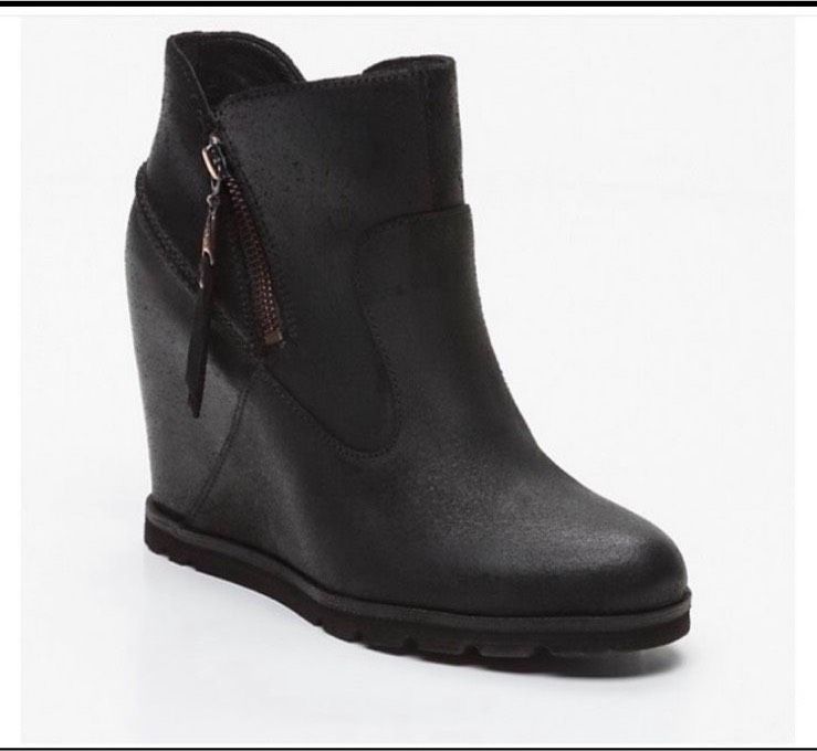 UGG Lamfell Stiefeletten Myrna* Plateau* Gr. 39* NP-200€ in Köln