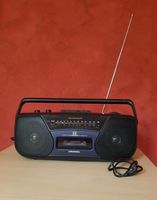 tragbarer Grundig Radio-Kassettenrekorder RR300 Hessen - Fritzlar Vorschau