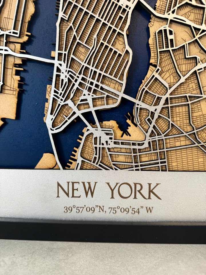 New York Stadtkarte mit 3 Holzlagen in 3D Struktur, 30x40cm in Schloß Holte-Stukenbrock
