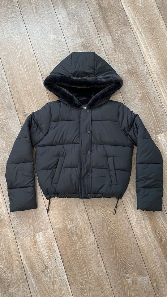 Pufferjacke aus Nylon - Hollister in Deuerling