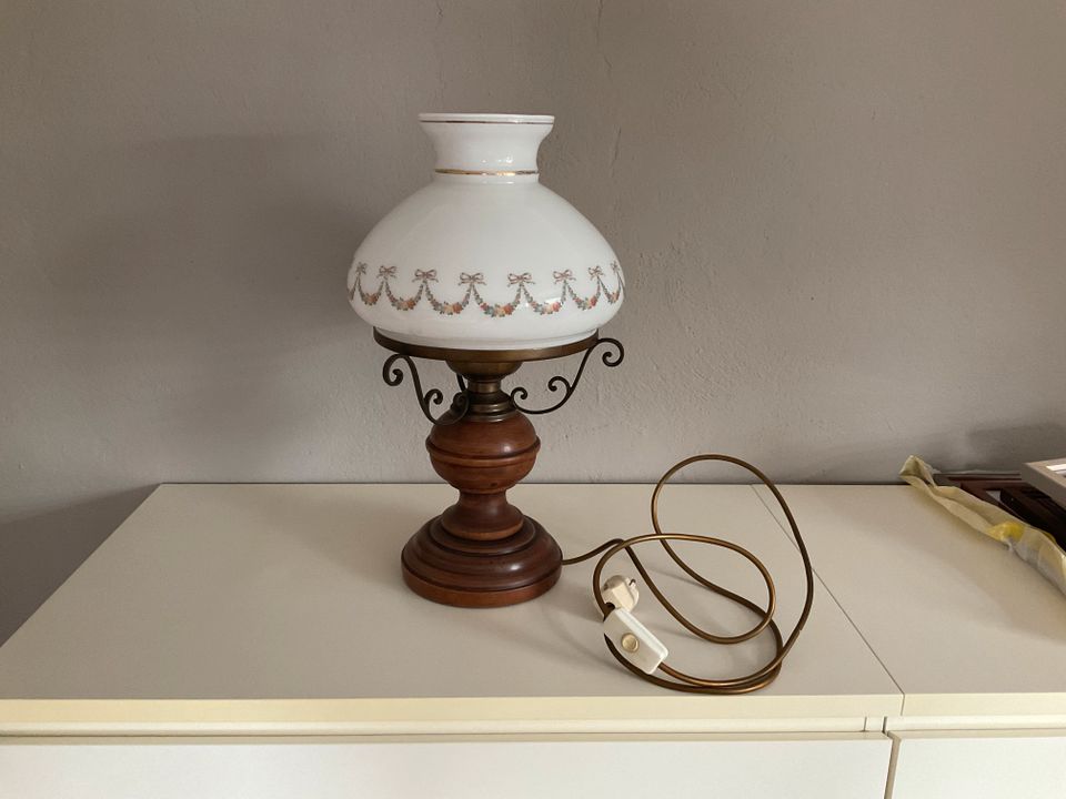 Wandlampe + passende Tischlampe Lampe Landhausstil in Schadeleben