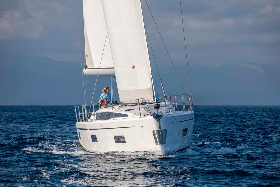 Bavaria C42 Segelyacht Kauf | Yachtinvest | Yachtcharter in Wolfratshausen