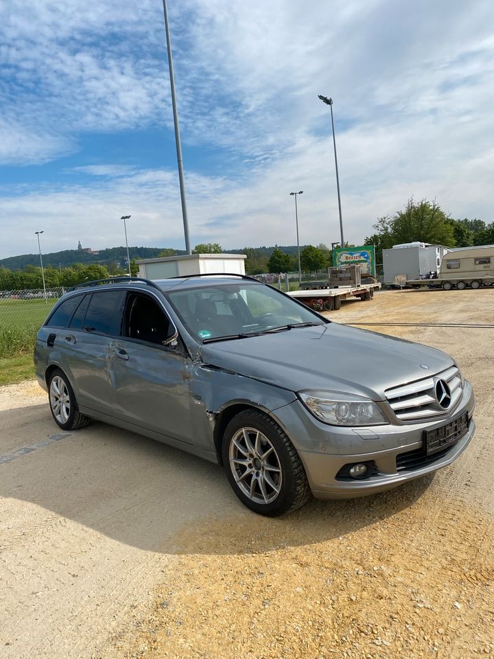 Mercedes c 220 CDI Unfall aber fahrbereit in Amberg