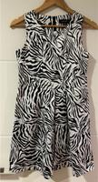 Kleid Amisu Zebra Gr. 38 Bayern - Kötz Vorschau