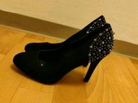 Schuhe Schwarz High Heels Größe 37 Nieten zB für Halloween München - Sendling Vorschau