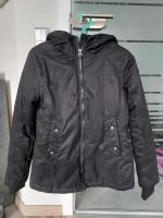 Winterjacke Größe S 34/36 Q/S s.Oliver schwarz Sachsen-Anhalt - Magdeburg Vorschau