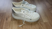 Damen Sneaker weiß Größe 39 neu!!! Bayern - Tittmoning Vorschau