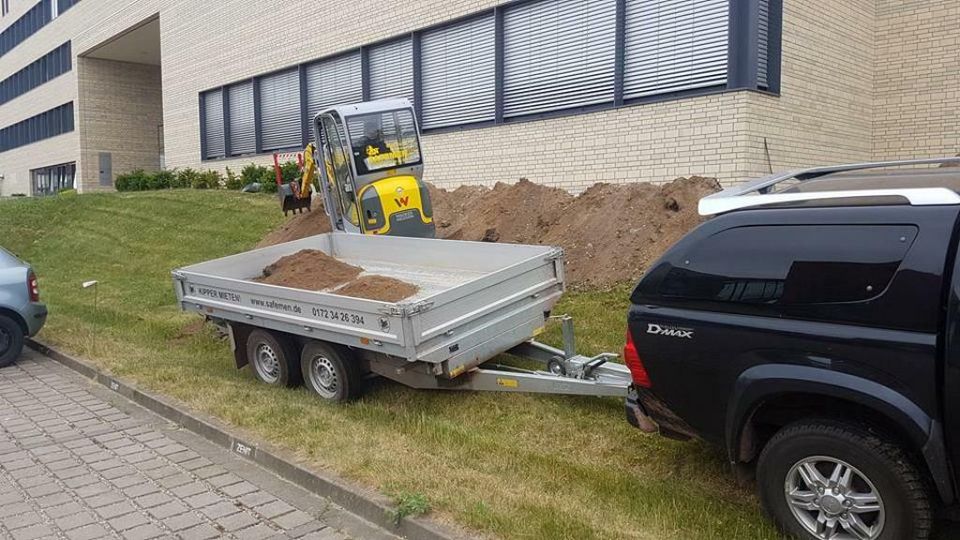 Bagger mieten, Baumaschinenverleih, Minibagger, Wacker ET16 in Ochtmersleben