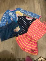 Mädchen Kleidungspaket 110-116 Shorts, Shirt Jumpsuit Langarmsh Nordrhein-Westfalen - Dorsten Vorschau