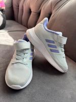 Adidas - Kinderschuhe - Sehr guter Zustand Berlin - Marienfelde Vorschau