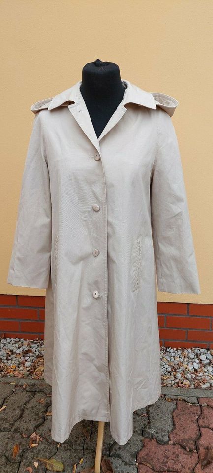 langer Damen Mantel Jacke Trenchcoat Gr. 36 38 S  mit Kapuze in Liebenwalde