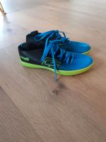 Turnschuhe Sneaker Hallenturnschuhe Nordrhein-Westfalen - Velbert Vorschau