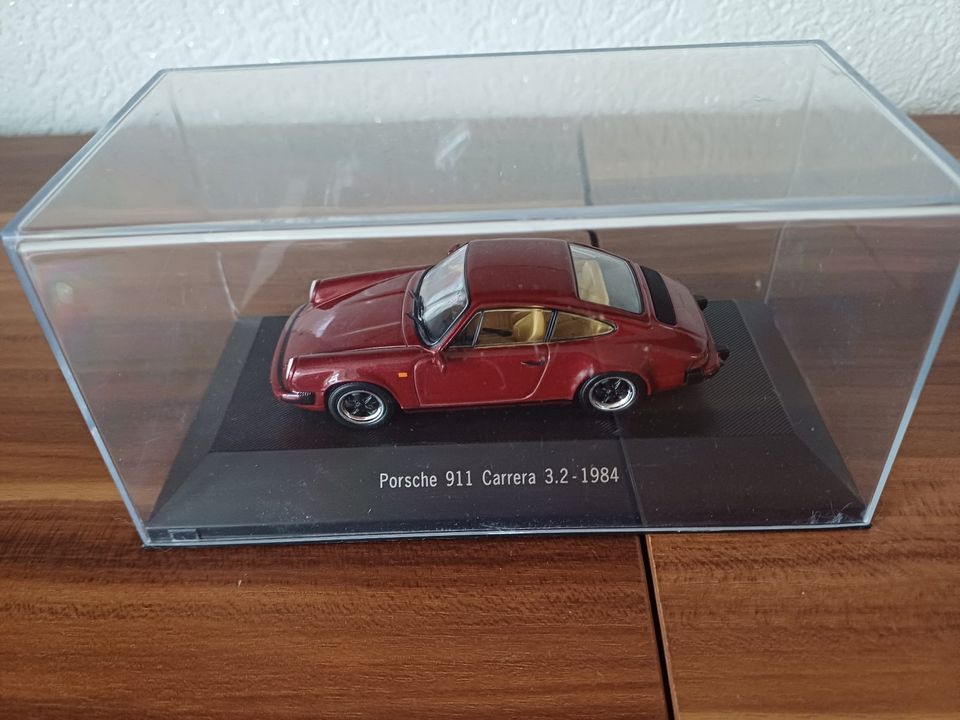 Modellautos Typ Porsche in Altenkirchen