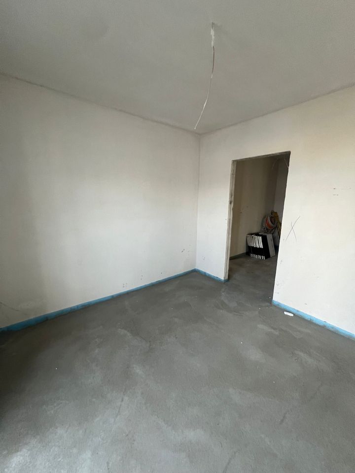 Erstbezug, Neubau 2024! Wohnen in exklusiver Stadtvilla mit eigenem