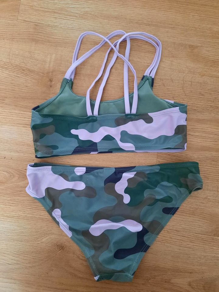 Bikini camouflage Gr.146/152 in Pliezhausen