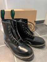 Solovair Black Vegan 8 Loch Hi-Shine Boots Brandenburg - Geltow Vorschau