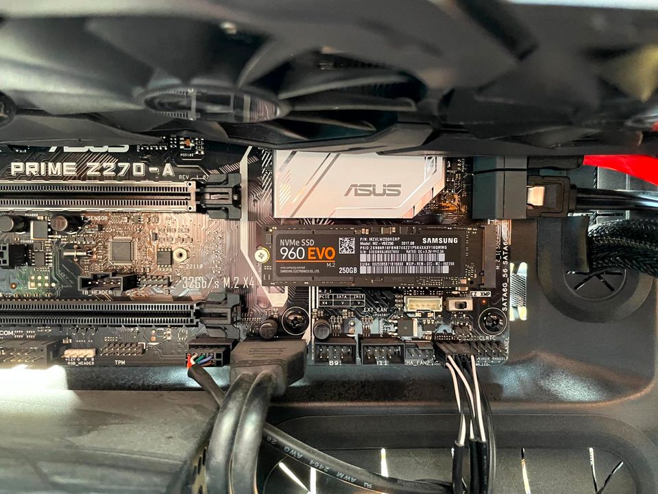 Gaming PC Intel Core i7-7700k mit GTX 1080 TI und 32 GB Speicher in Bremen