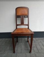 Vier rustikale Stühle mit antikem Flair Niedersachsen - Göttingen Vorschau