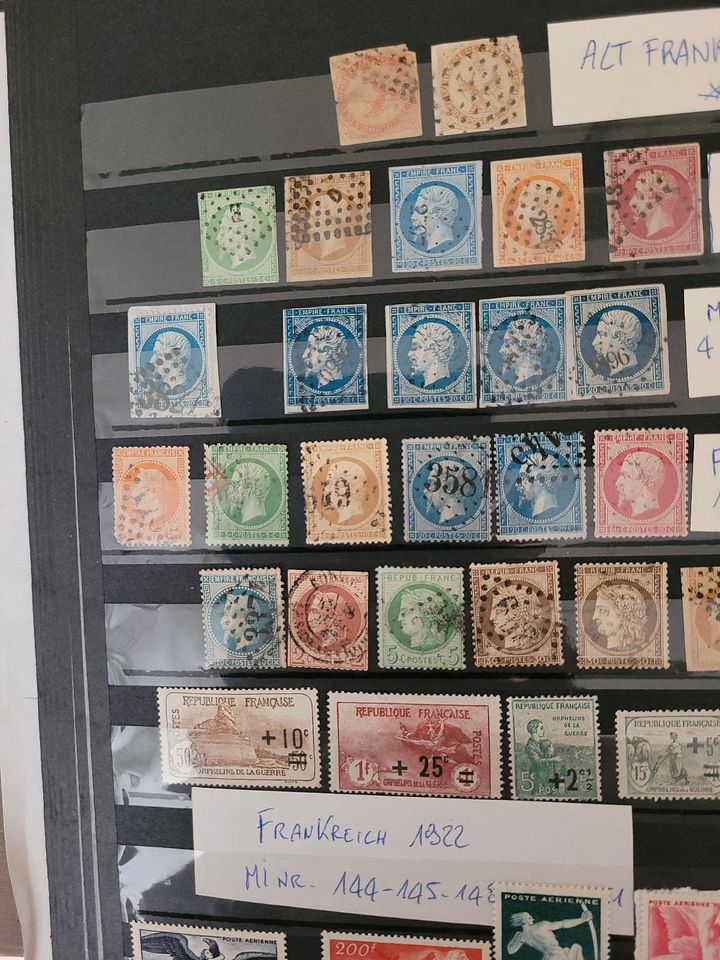 Briefmarken Frankreich in Balve