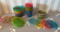 NIP 6 Plastikdosen mit Deckel und 4 Trinkbecher, plus 4 weitere Nordrhein-Westfalen - Bottrop Vorschau