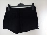 Kurze Shorts schwarz mit Bündchen Bayern - Regensburg Vorschau