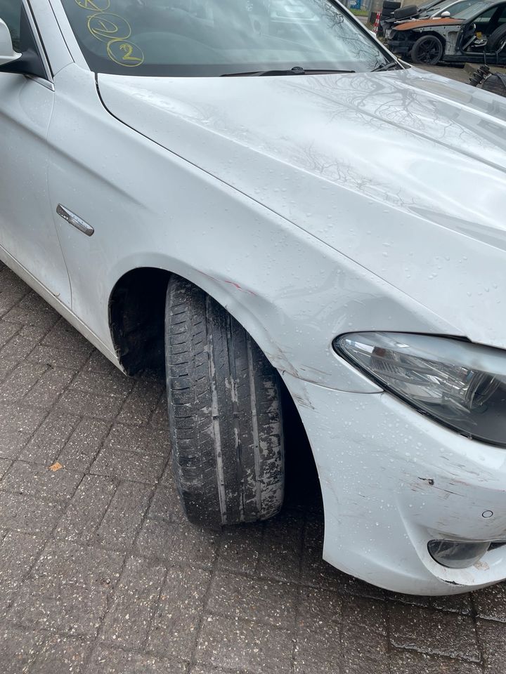 Schlachtfest Bmw F10 Haube Stoßstange Xenon Kotflügel Tür in Dorsten