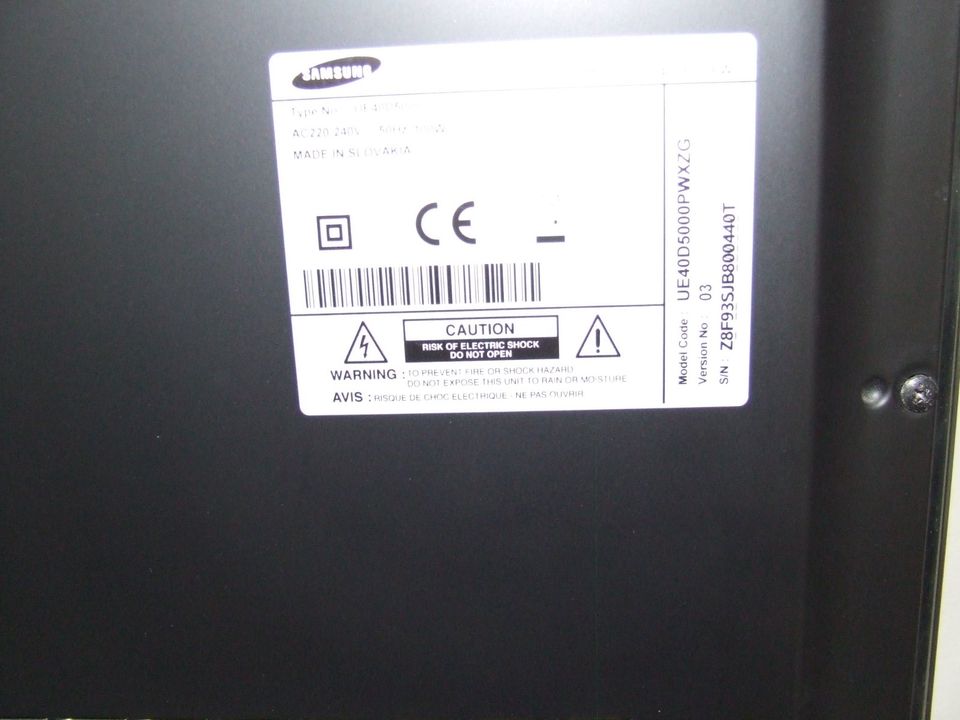 Riesiger Flachbildschirm PC/TV Monitor Samsung UE40D5000 in Emstek