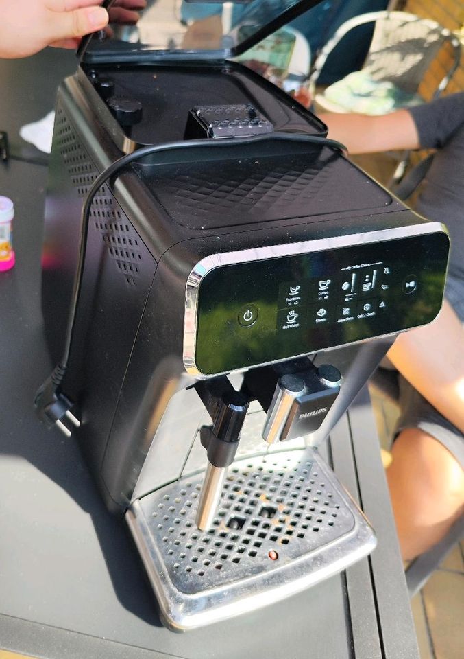 Kaffeevollautomat Phillips 2200 series in Paderborn