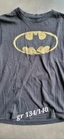 Batman Tshirt 134 140 Niedersachsen - Wunstorf Vorschau