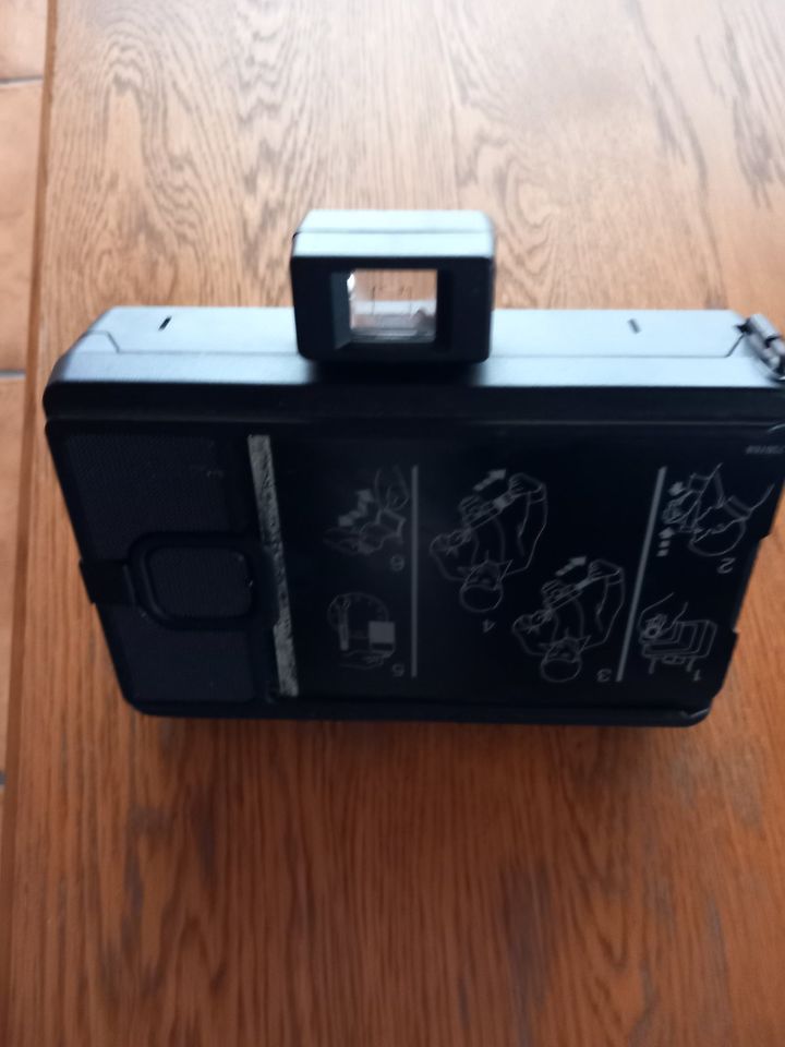 Polaroid EE 100 in Salzkotten