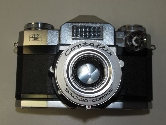 Zeiss Ikon Contaflex  2,8 / 50mm nummerngleich, mit Tasche in Ainring