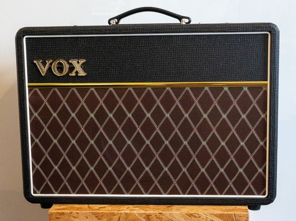 VOX E-Gitarrencombo AC10 Custom Serie 1x10" 10W Neu in Stadthagen