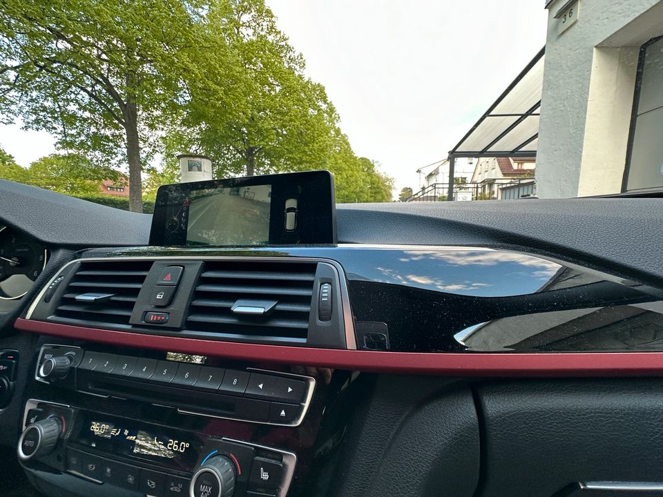 BMW 320dA Touring Sport Line *Autom.*HeadUp*Kamera* in Heilbronn