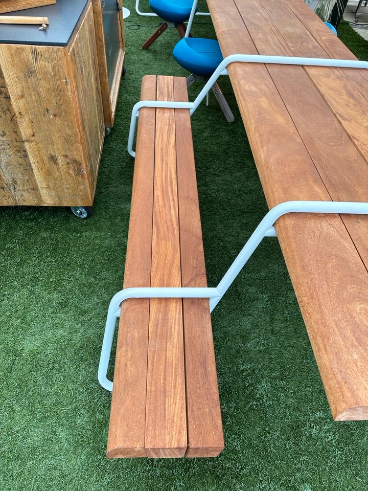 Lonc Clipboard Tisch mit 4 Bänken UVP 10129€ in Waiblingen