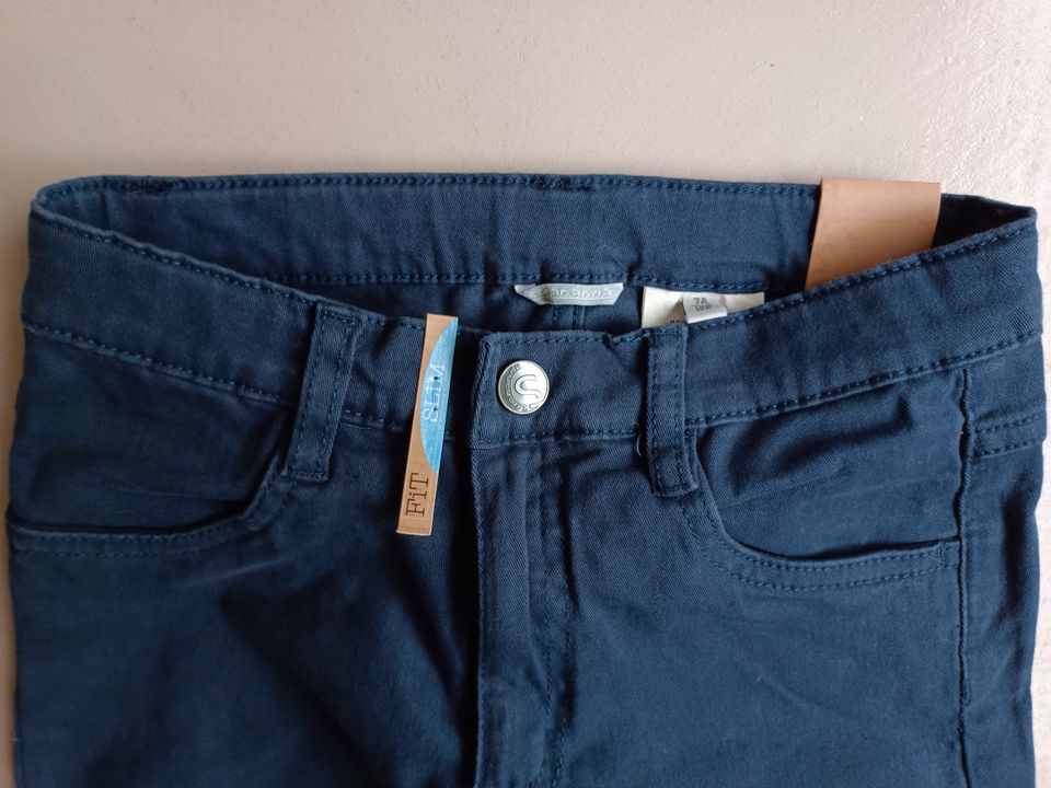 Sarabanda Hose Sommerhose Gr. 122 dunkelblau Jeans H&M Zara in Kassel