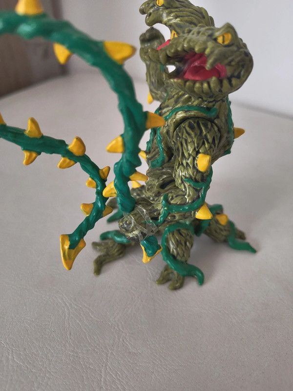 Schleich Eldrador Pflanzenmonster neu in Schönborn