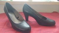 Pumps von Tamaris, Leder, Gr.  38 schwarz Bayern - Gersthofen Vorschau