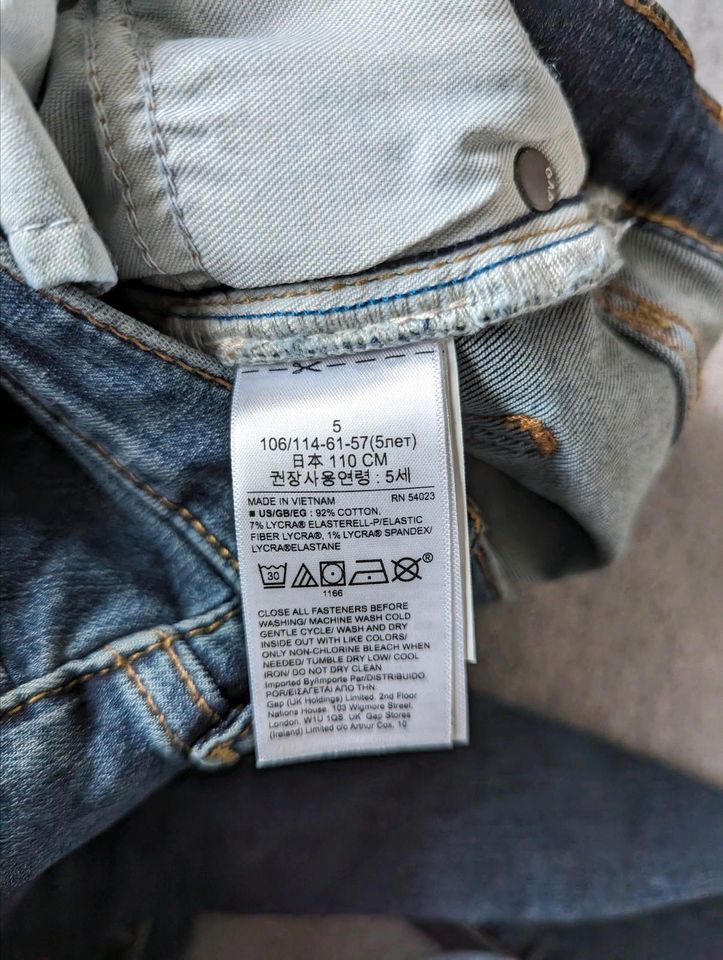 Neue GAP Jeans Stretch Relax Taper Gr. 110 (5 Jahre) in Neuried Kr München