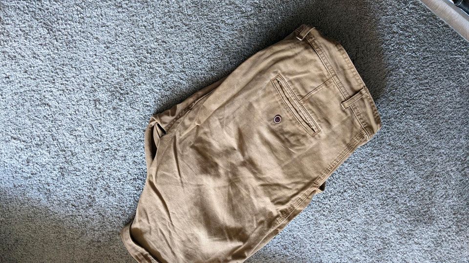 Herren Short Hose in Aachen