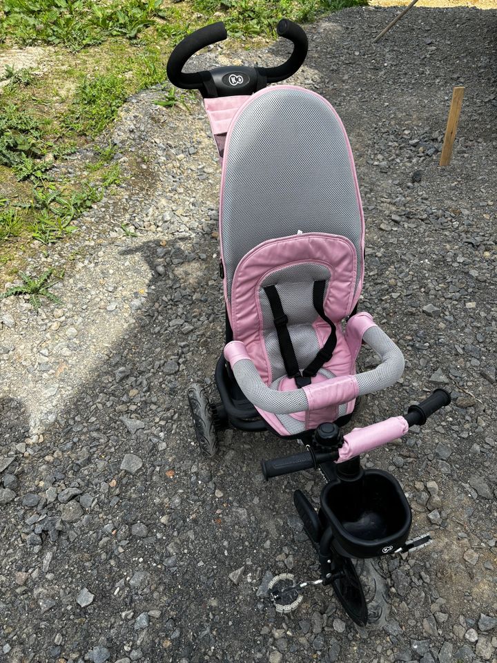Kinderkraft Dreirad mit Schiebe-/Lenkstange in rosa in Bornheim
