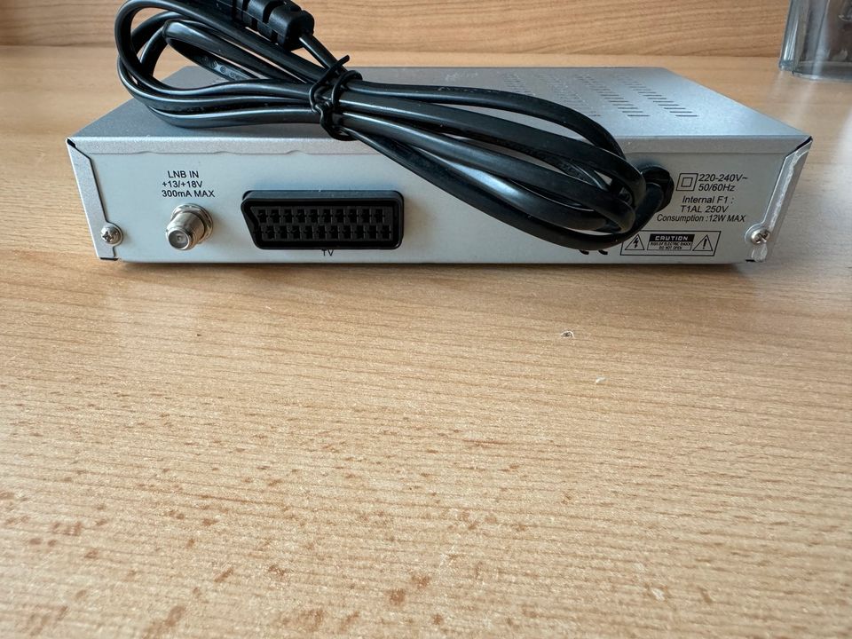 Digitaler Satelliten Receiver in Niefern-Öschelbronn