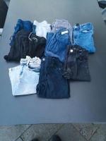 Kleiderpaket H&M Jungen Jeans kurze Jogginghosen top Größe 140 Bayern - Weitramsdorf Vorschau