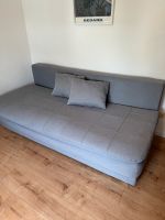 (Schlaf-)Sofa, ausziehbar, grau + zwei passende Kissen Köln - Godorf Vorschau