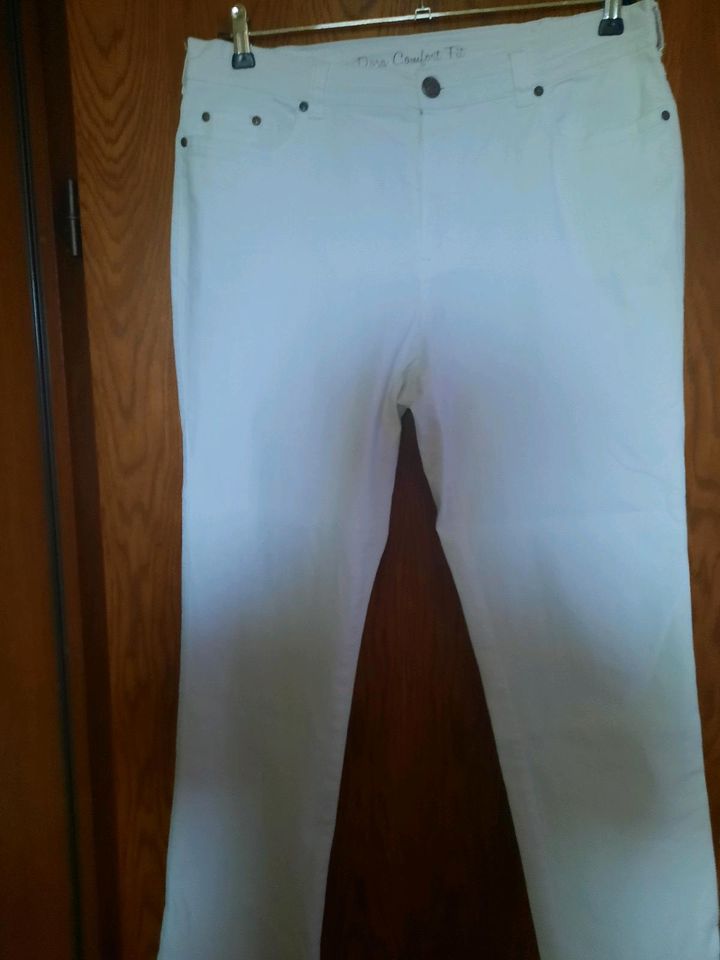 Damen Jeans von Dora comfort gr.44 in weiss in Langenfeld