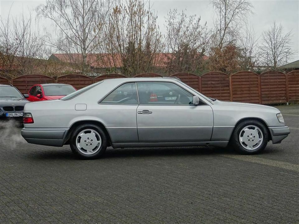 Mercedes-Benz 320 CE 2.Hand KLIMA Deutsches Modell 83TKM TOP in Velten