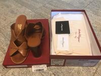 Neuwertig Salvatore Ferragamo Damenschuhe Evelina 40,5 Hessen - Kassel Vorschau