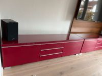 IKEA TV Kommode besta in rot Nichtraucher/ keine Tiere Kr. München - Ottobrunn Vorschau