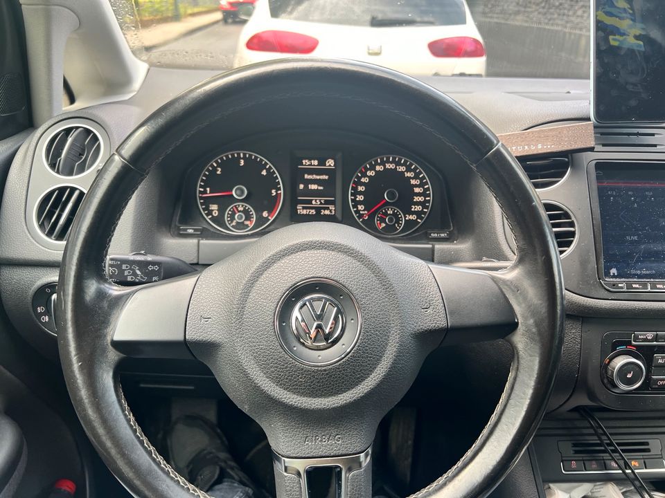 VW Golf 6 Plus 1,6 TDI in Düsseldorf