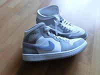 Nike Air Jordan Gr 42,5 - NP 230 € - wie neu Feldmoching-Hasenbergl - Feldmoching Vorschau